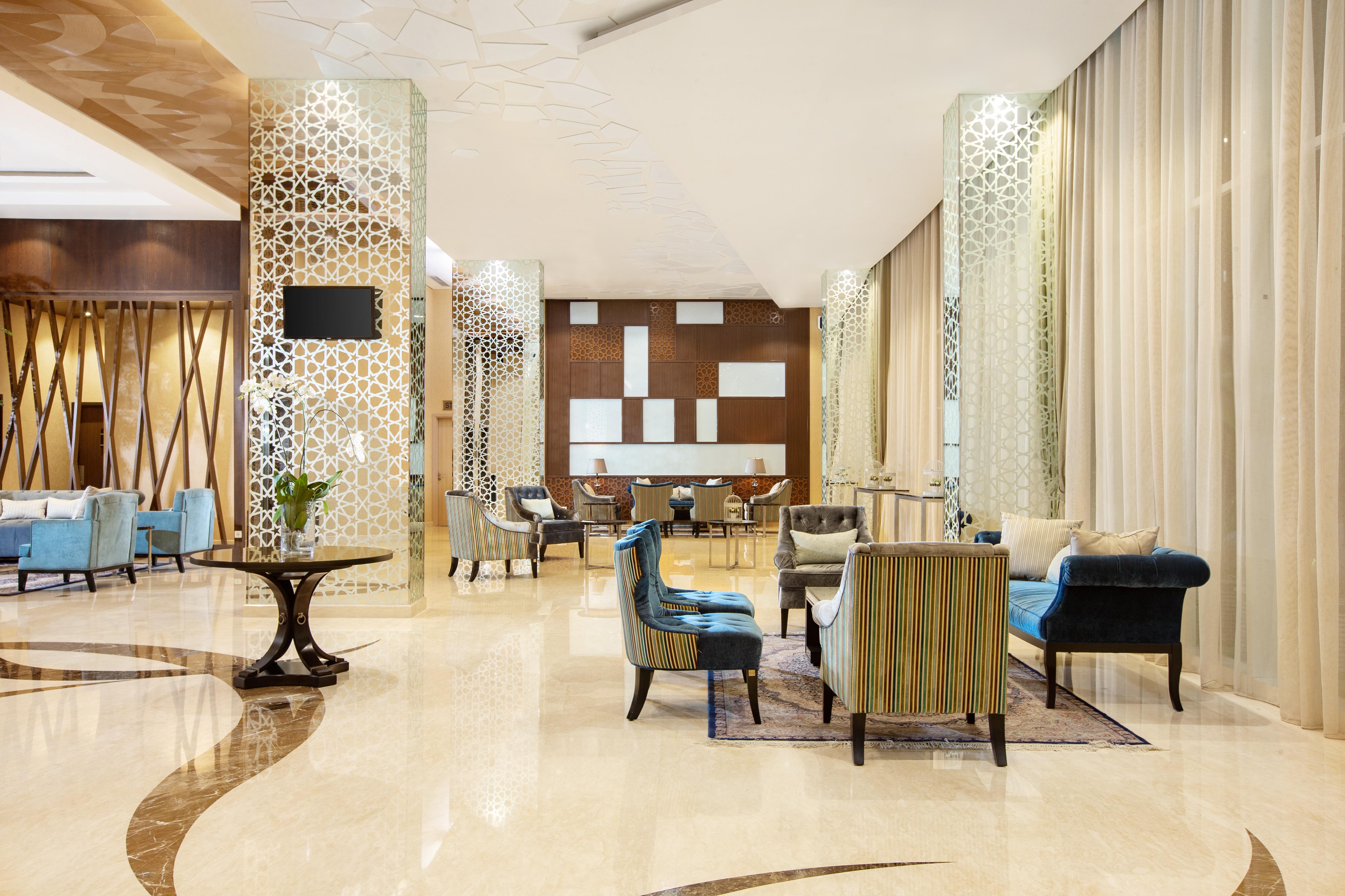 Hotel Santika Gresik Εξωτερικό φωτογραφία