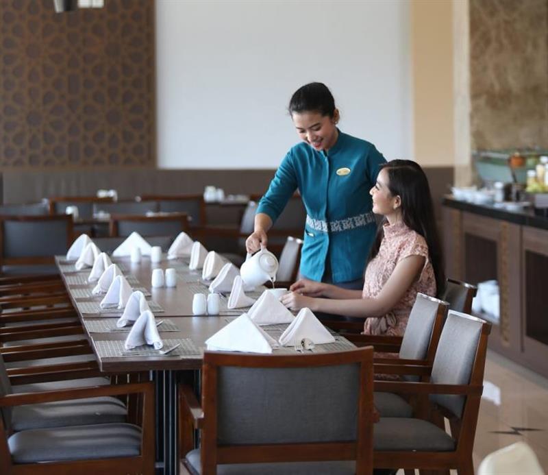 Hotel Santika Gresik Εξωτερικό φωτογραφία